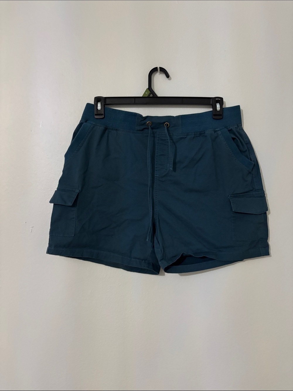Women Teal Cargo Shorts with Drawstring